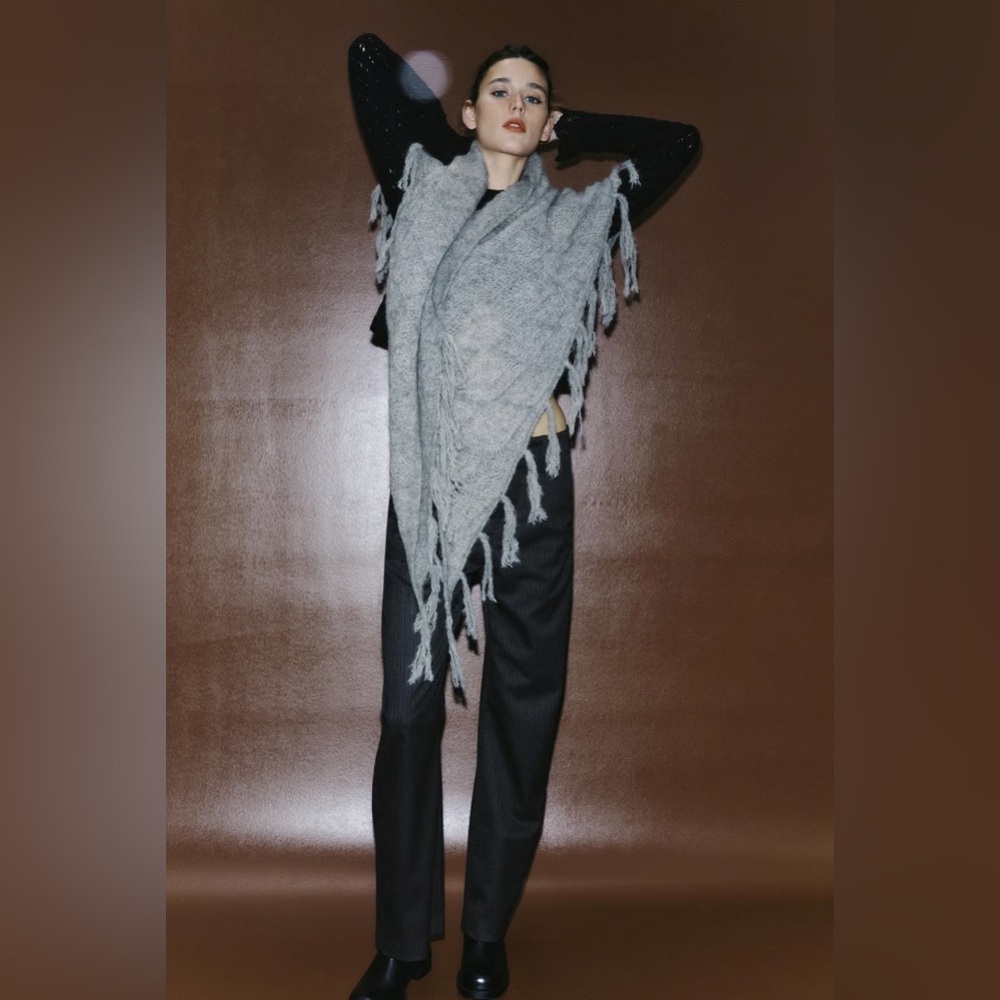 NWT Zara Alpaca Blend Fringe Shawl Gray